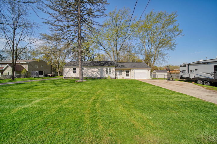 Property Photo:  174 Long Avenue  MI 49254 