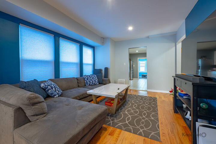 Property Photo:  3743 N Kimball Avenue  IL 60618 