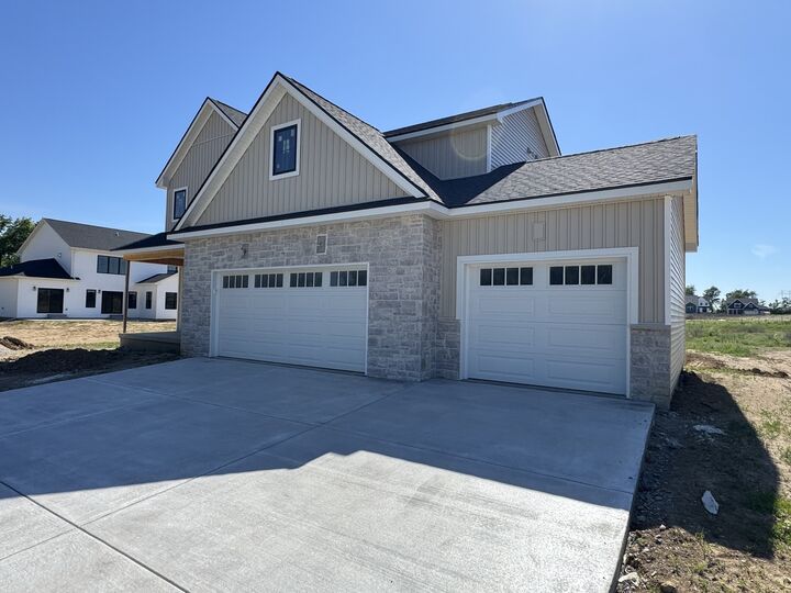 Property Photo: 1113 Willowgrove Lane IL 61853