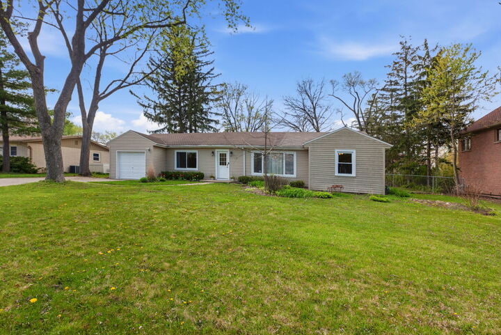 Property Photo:  3691 Walters Avenue  IL 60062 