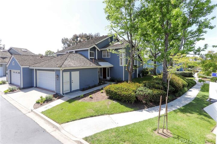 Property Photo:  551 Milton Court 101  CA 90803 