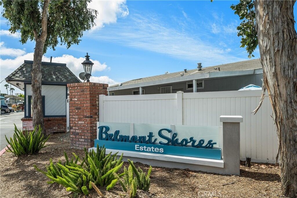 Property Photo:  6247 E Golden Sands 184  CA 90803 
