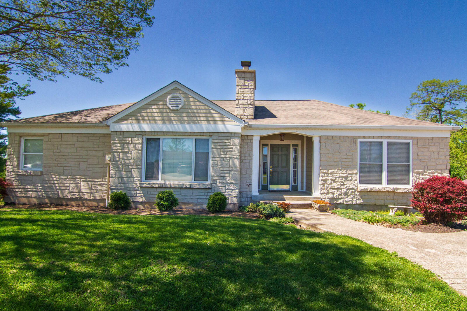 Property Photo:  3 Roselawn Drive  KY 41097 