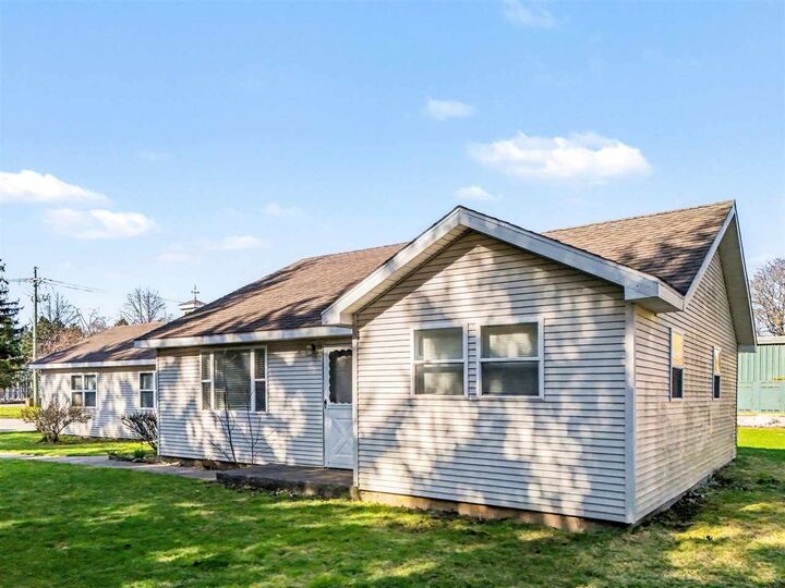 Property Photo: 107 Stover MI 49720