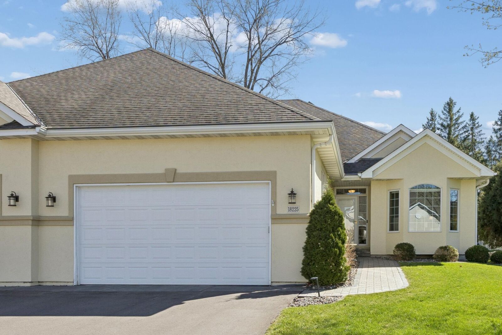 Property Photo:  18225 39th Avenue N  MN 55446 