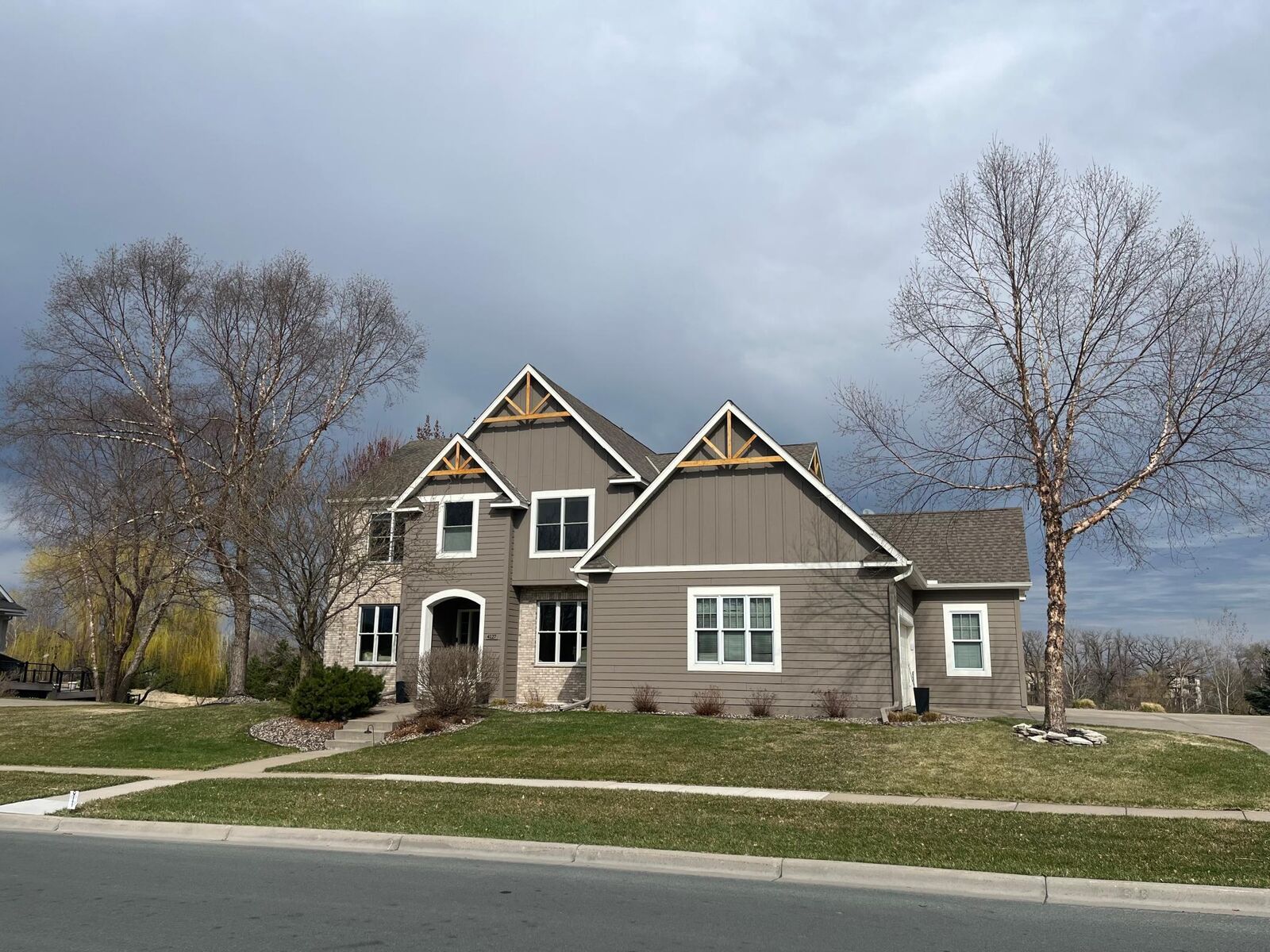 Property Photo:  4127 Kindred Way  MN 55042 