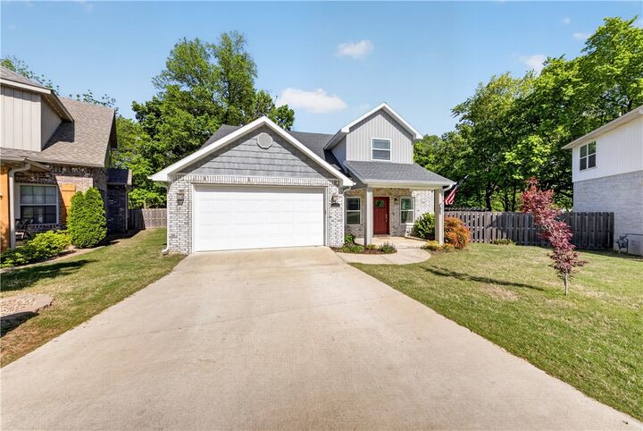 Property Photo:  364 Kinniburgh Drive  AR 72730 