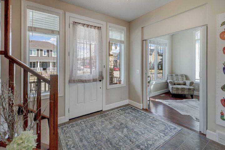 Photo de la propriété:  1348 Windstone Road SW  AB T4B 0N5 