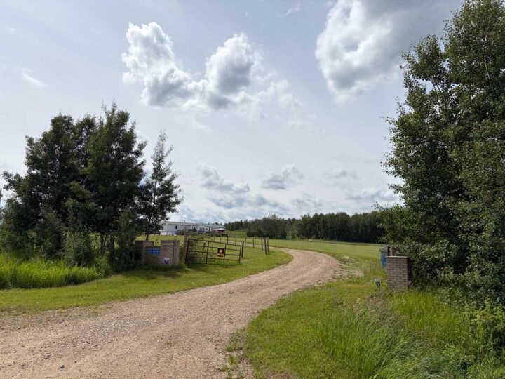 Property Photo: 56120 Range Road 93 AB T7S 1N3