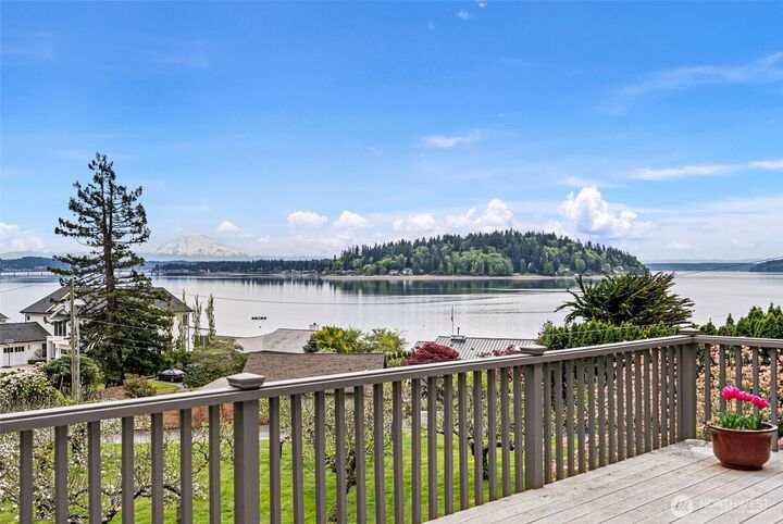 Property Photo:  10519  Powell Dr. NW  WA 98335 