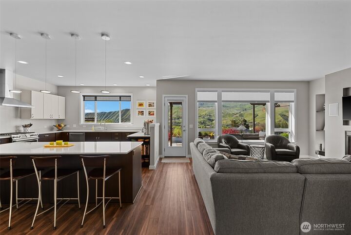 Property Photo:  37  Diede Hills Lane  WA 98801 