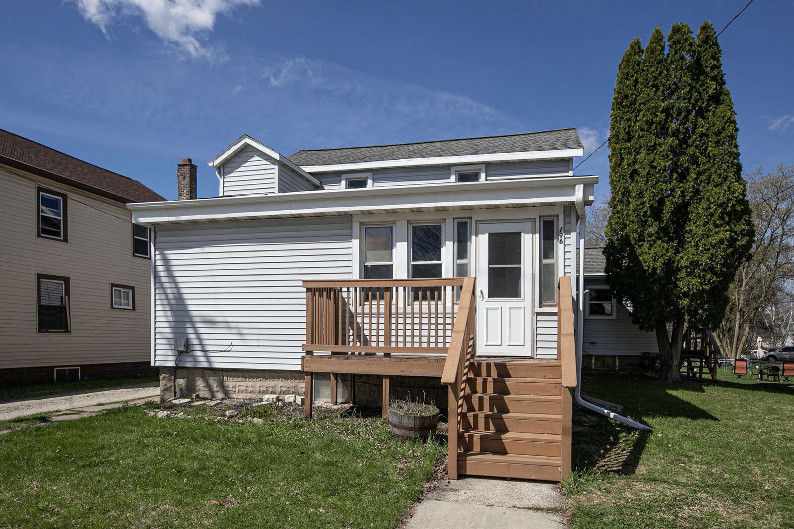 Property Photo:  196 N Brooke Street  WI 54935 
