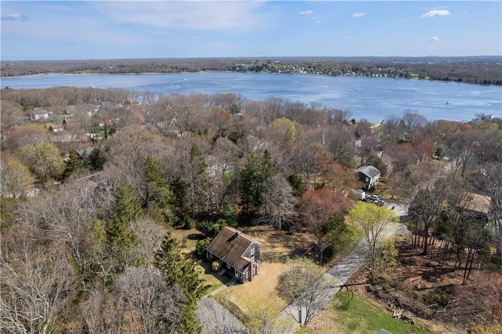 Property Photo:  21 Smith Street  RI 02809 