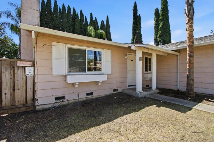 Property Photo:  1692 Ruther Place Court  CA 95121 