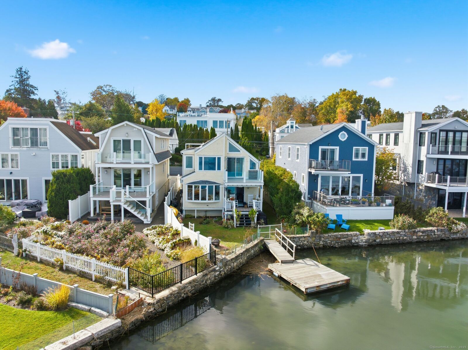 Property Photo:  205 Hillspoint Road 2nd Floor  CT 06880 