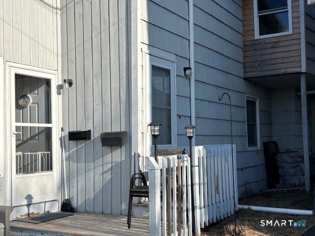 Property Photo:  140 Beach Avenue 2  CT 06460 