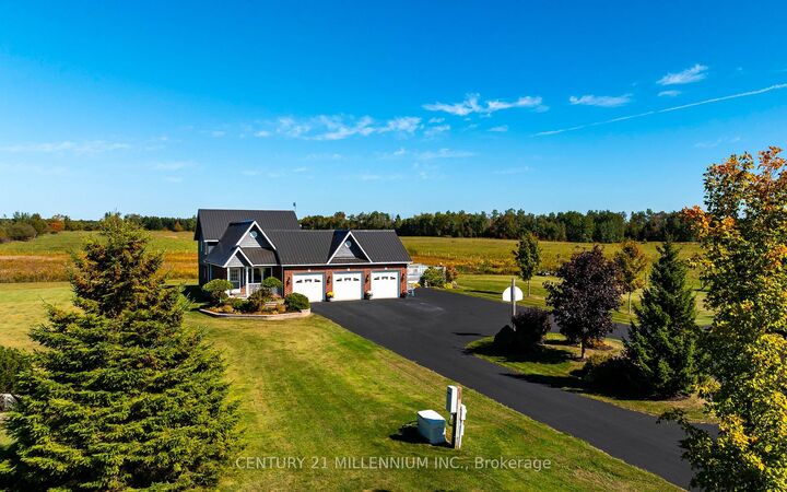 Photo de la propriété:  395115 County Road 12 Road  ON L9W 0N4 