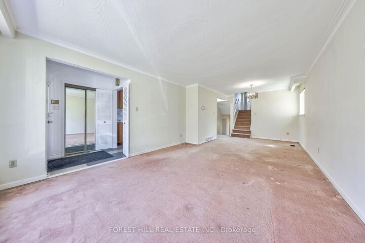 Property Photo:  63 Hopperton Drive  ON M2L 2S7 