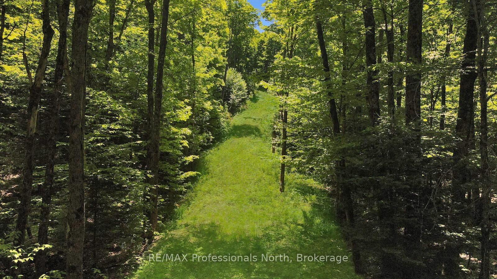 Property Photo:  Lot 165 Glen Lake Court  ON K0M 1M0 