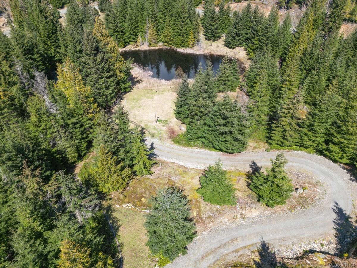 Property Photo: 345 Skywater Dr BC V8K 2W9