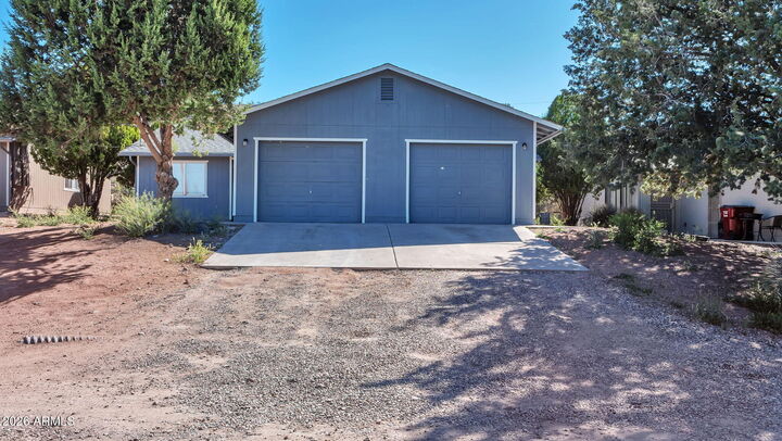 Property Photo: 4115 N Pima Way AZ 86335