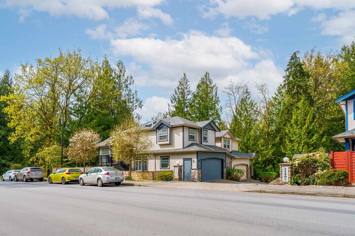 Photo de la propriété:  11495 Cottonwood Drive 1  BC V2X 6C8 