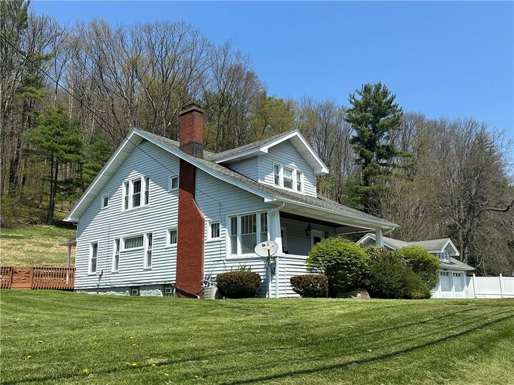 Property Photo:  570 W Washington Street  PA 16701 