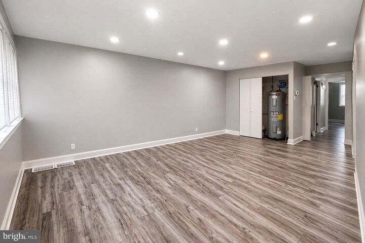 Property Photo:  3906 Stonegate Dr A  MD 20746 