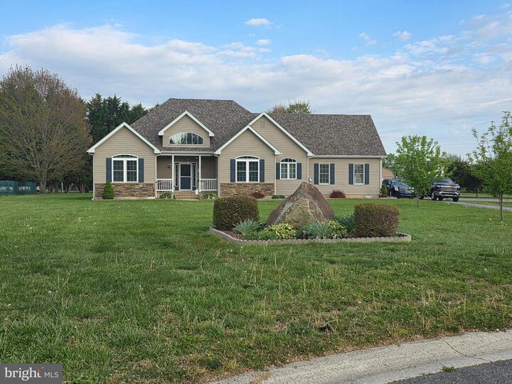 Property Photo:  54 Cantwell Drive  DE 19904 