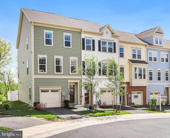 Property Photo:  26418 Sir Jamie Ter  MD 20872 