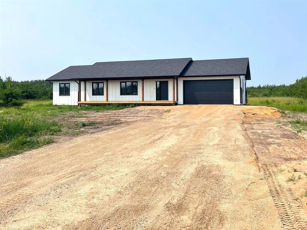 Property Photo:  21 Marius Place  MB R0A 0Z0 
