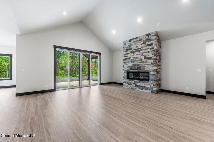 Property Photo: 25787 N Dickens Rd ID 83801