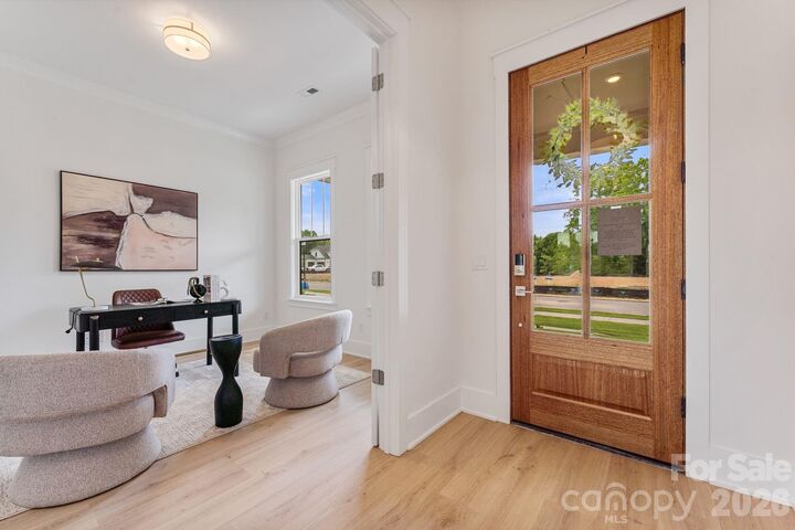 Property Photo:  631 Lochaven Road  NC 28173 