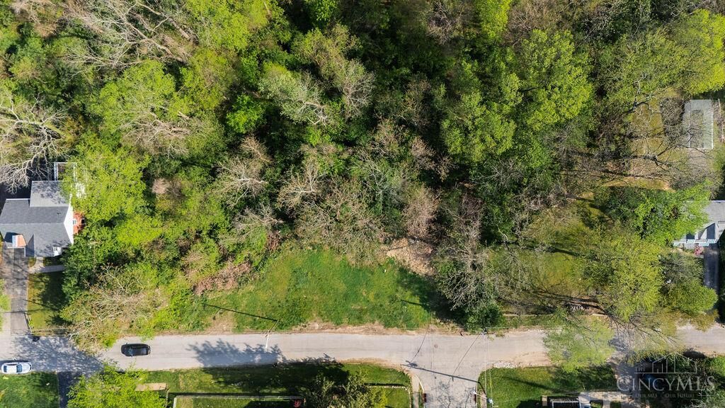 Property Photo:  6462 Crestview Avenue  OH 45213 