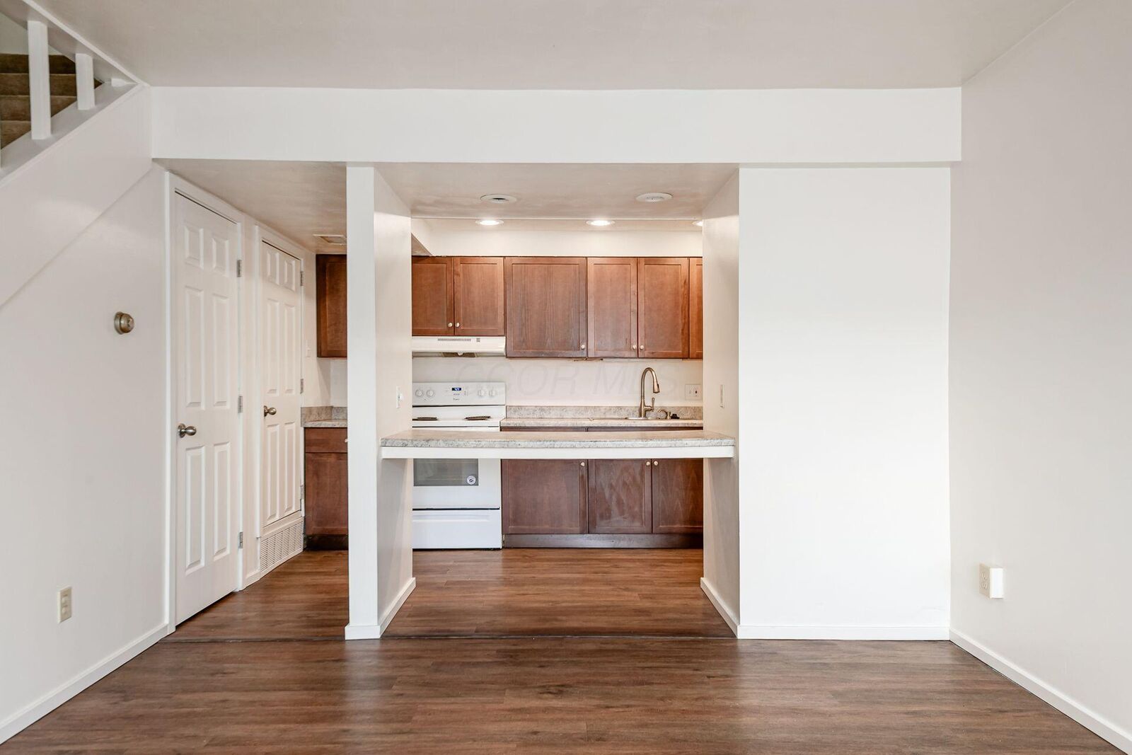 Property Photo:  105 E Ticonderoga Drive  OH 43081 