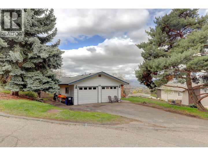Property Photo: 674 Pheasant Road BC V1B 3B1
