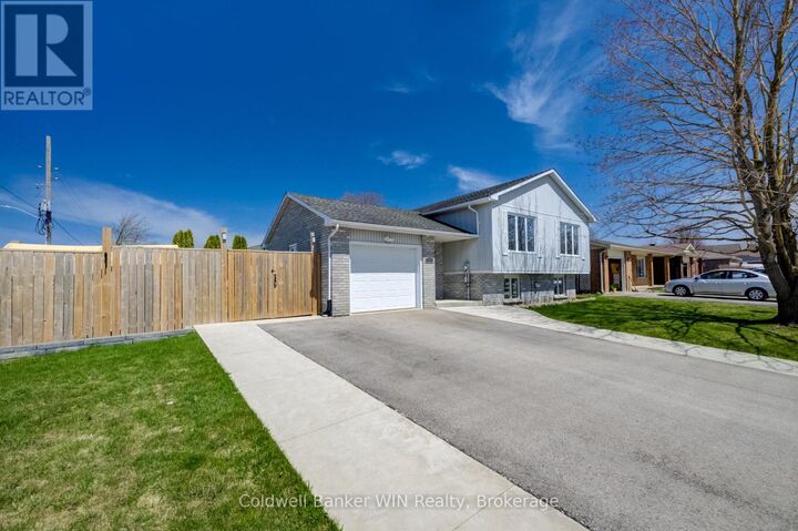 Photo de la propriété:  103 Melissa Crescent  ON N0G 2L3 