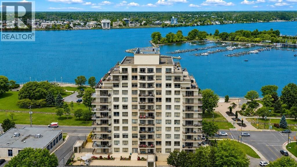 Property Photo:  350 Front Street North 401  ON N7T 1A0 