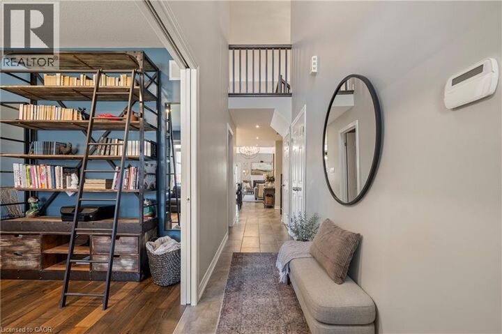 Property Photo:  53 Redfern Avenue 2  ON L9C 0E2 