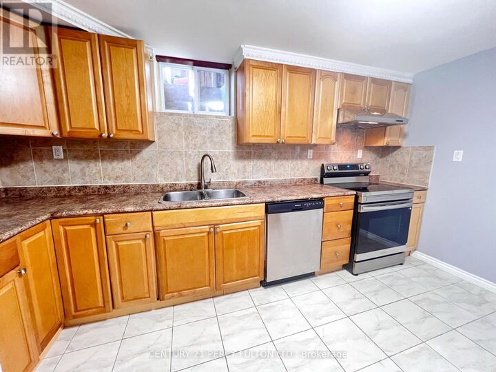 Property Photo: 98 Elson Street Bsmt ON L3S 2E4