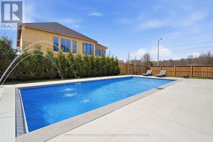 7218 Silver Creek Circle — photo 1