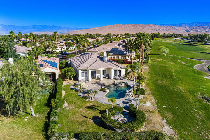 Property Photo:  46 Via Bella  CA 92270 