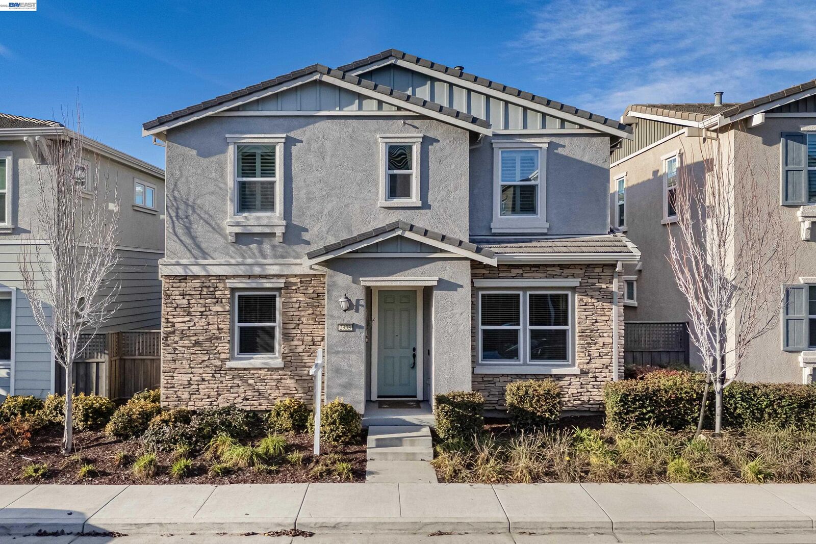 Property Photo:  2933 Stringham Way  CA 94568 