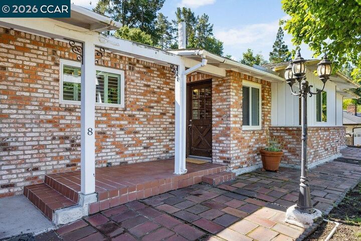 Property Photo:  8 Ramona Drive  CA 94563 