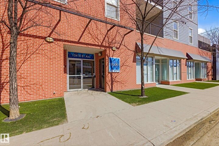10418 81 Avenue NW 403 — photo 1