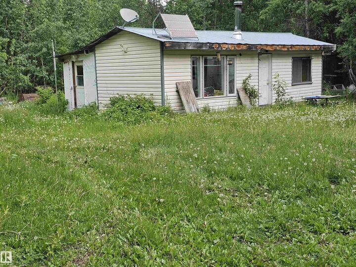 Property Photo:  5125536nwne RR 120  AB T0E 1S0 