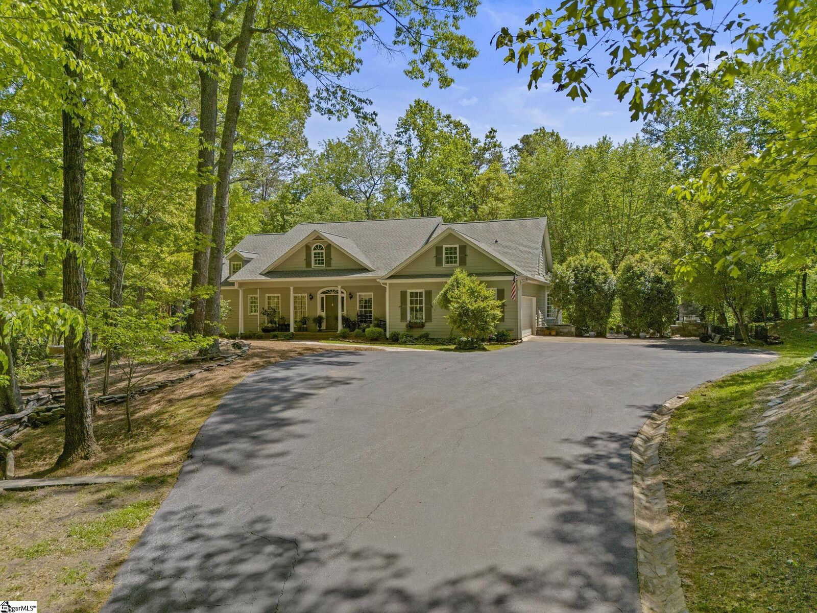 Property Photo:  2222 Landrum Mill Road  SC 29322 