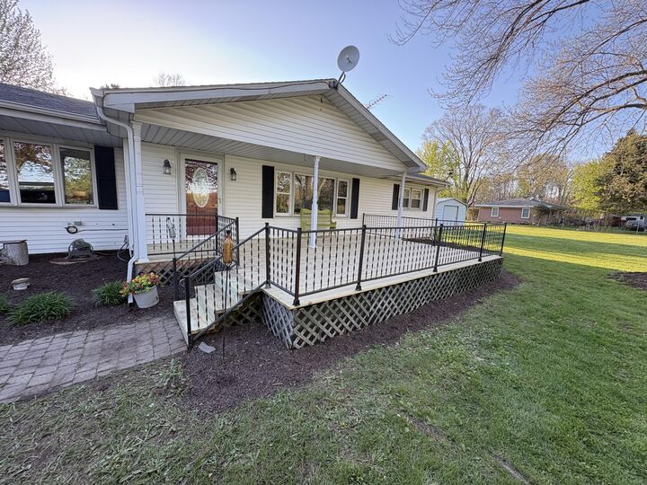 Property Photo:  5068 US-35  IN 46350 