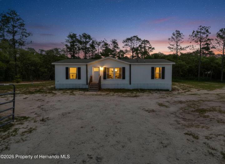 Property Photo: 5021 S Adventure Point FL 34446