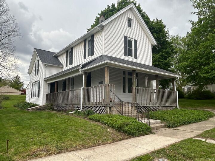 Property Photo:  568 Buchanan Street  IN 46750-1903 